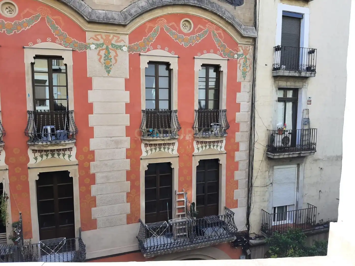 Exterior view of Apartments for sale in Barcelona  with Air Conditioner