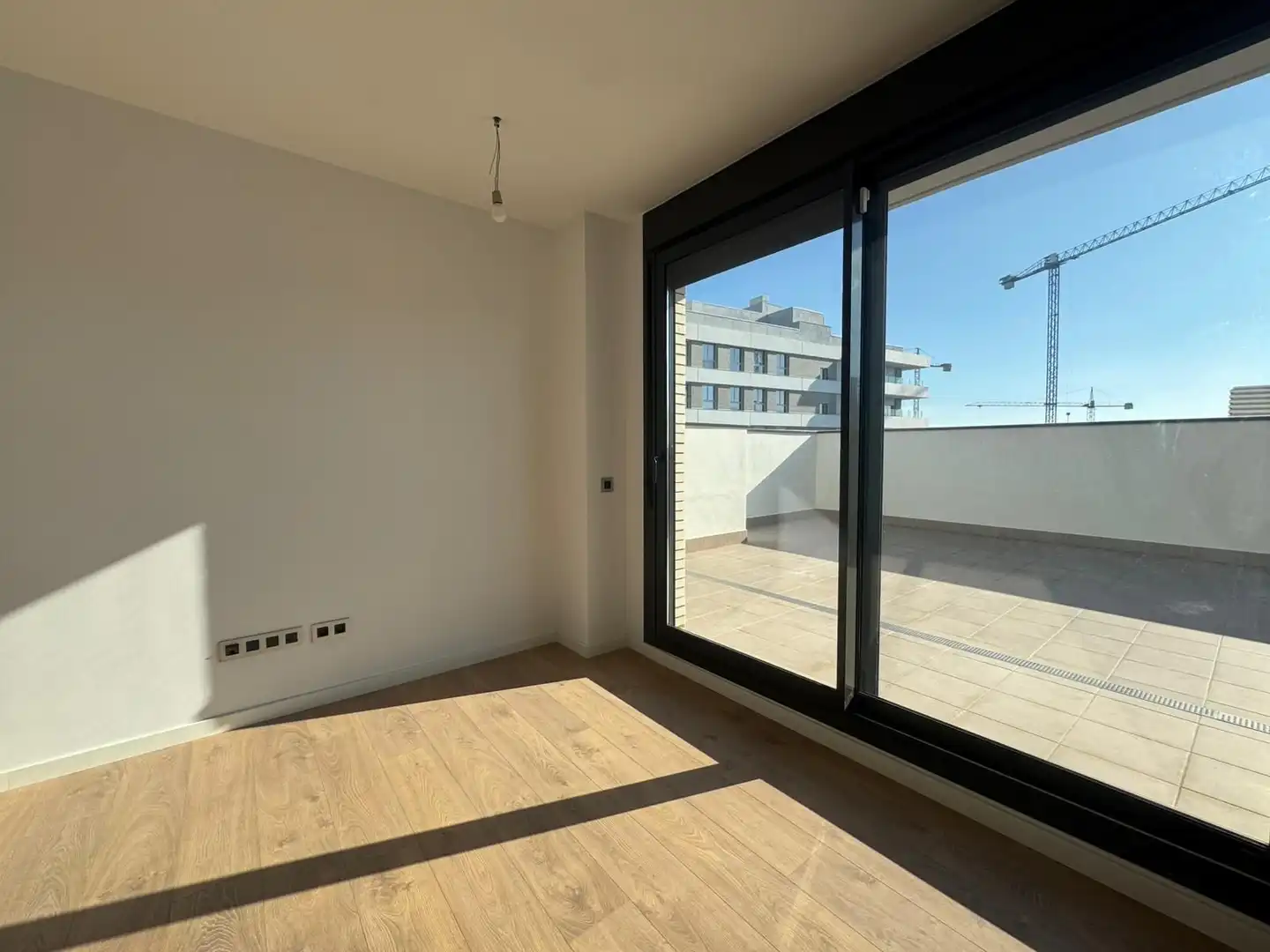 Habitación de Piso en venta en Viladecans con Aire acondicionado, Calefacción y Terraza