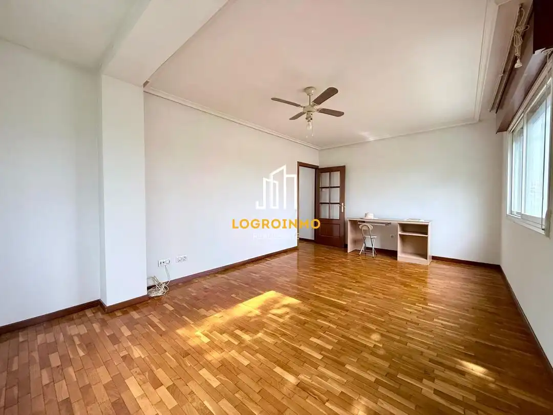 Living room of Flat for sale in  Logroño  with Heating, Storage room and Balcony