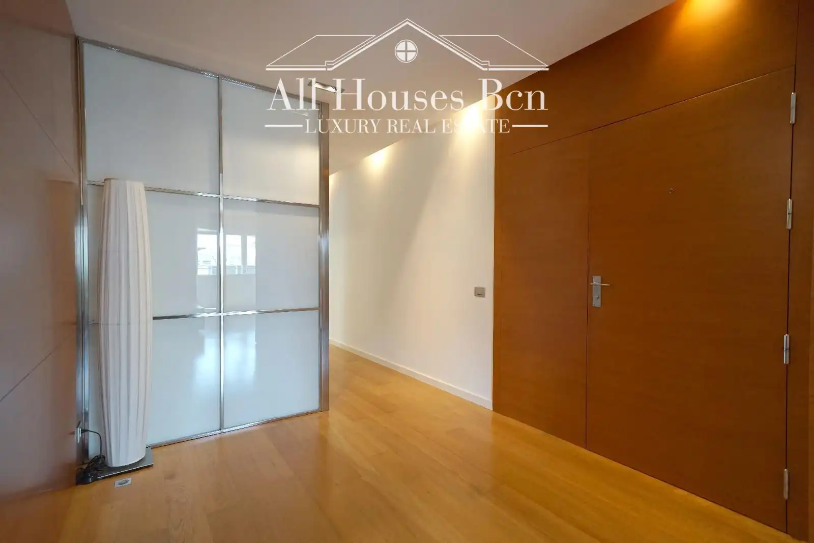 Dormitori de Dúplex en venda en Barcelona amb Aire condicionat, Calefacció i Parquet