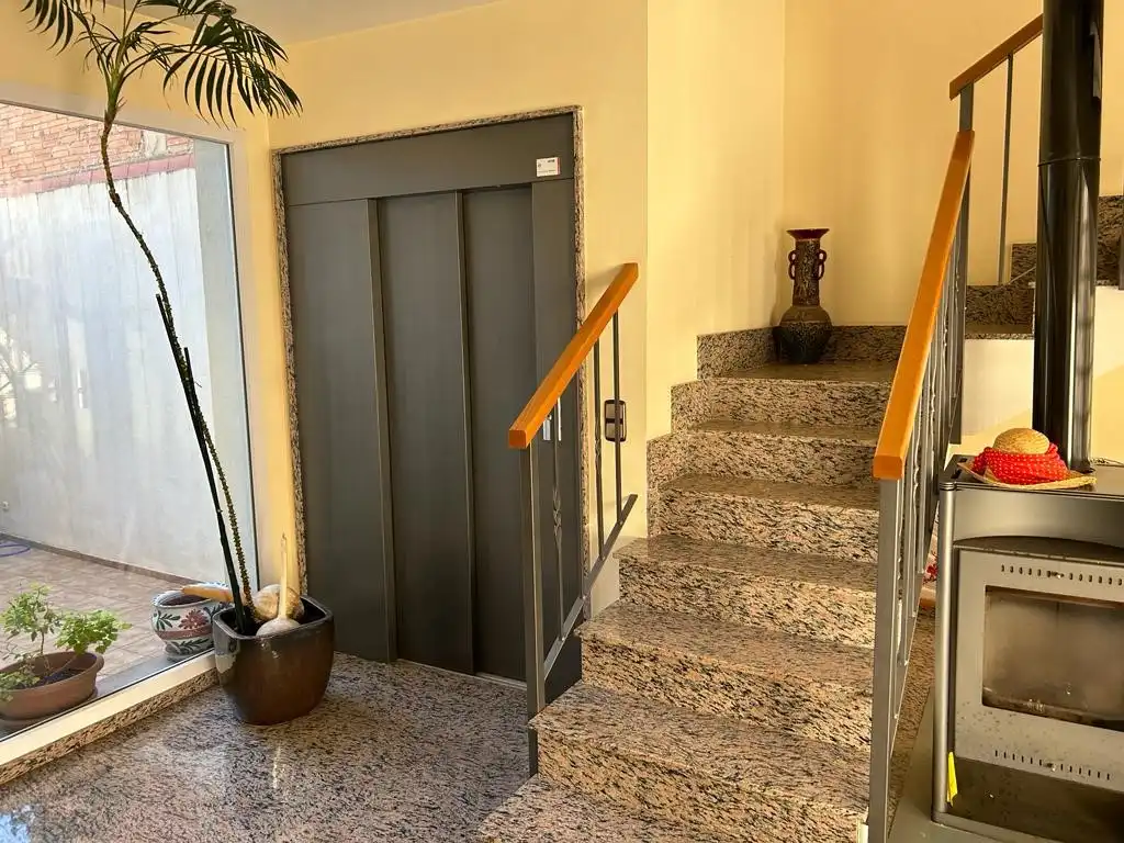 Casa con terraza en venta en Zona Papa Luna - Platja del Gurugú, imagen 9