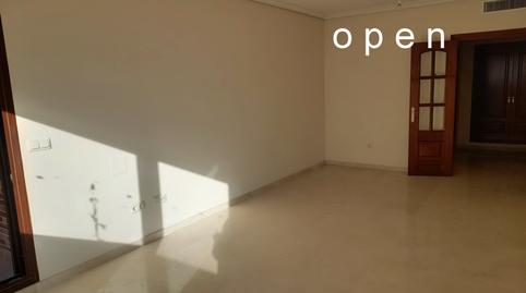 Photo 2 of Flat for sale in Ciudad Jardín - Zoco, Córdoba