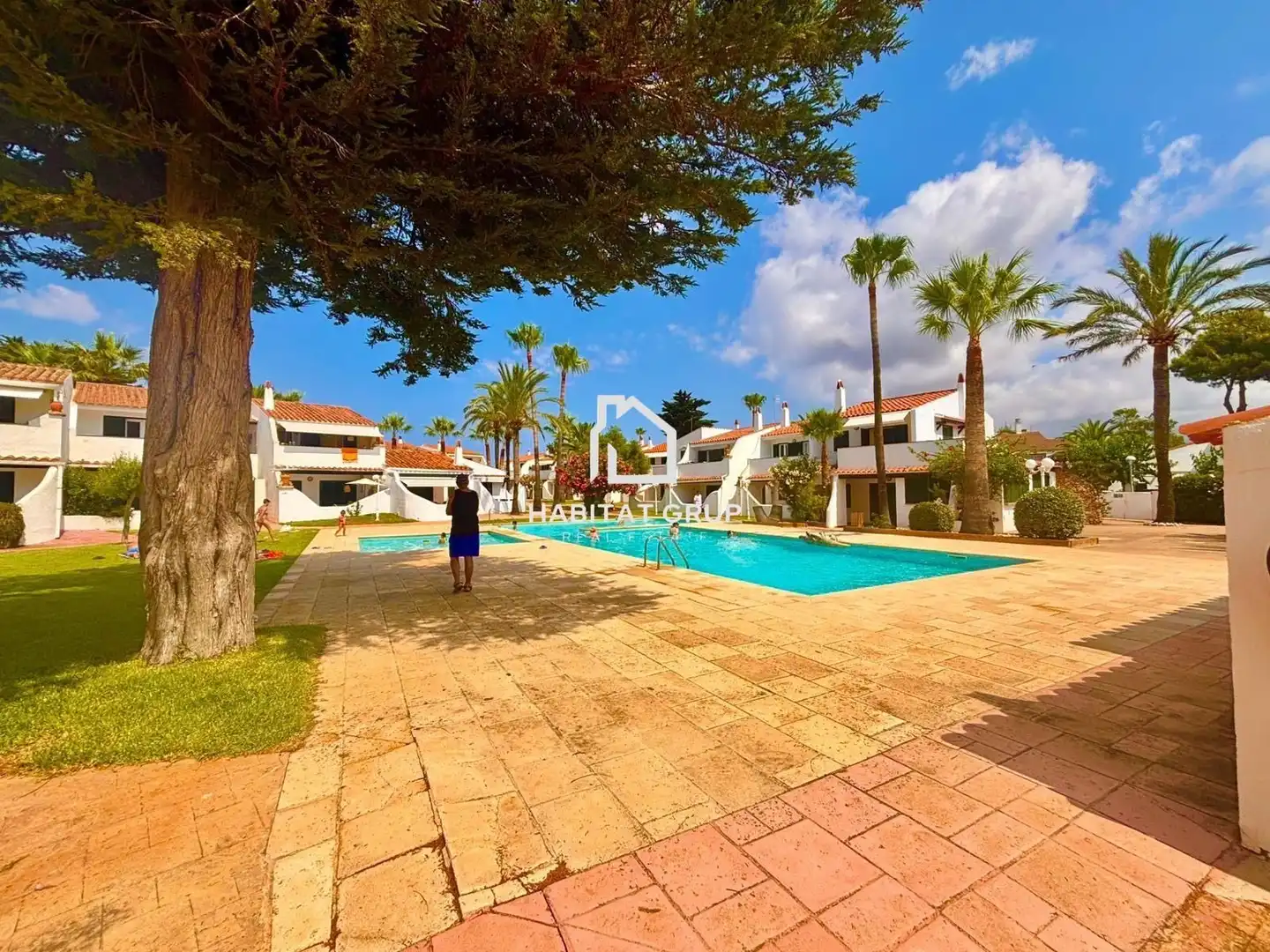 Vista exterior de Casa adosada en venda en Ciutadella de Menorca amb Aire condicionat, Jardí privat i Terrassa