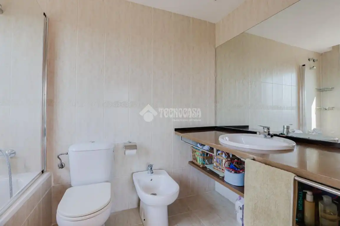 Baño de Piso en venta en Sant Feliu de Llobregat con Aire acondicionado y Balcón