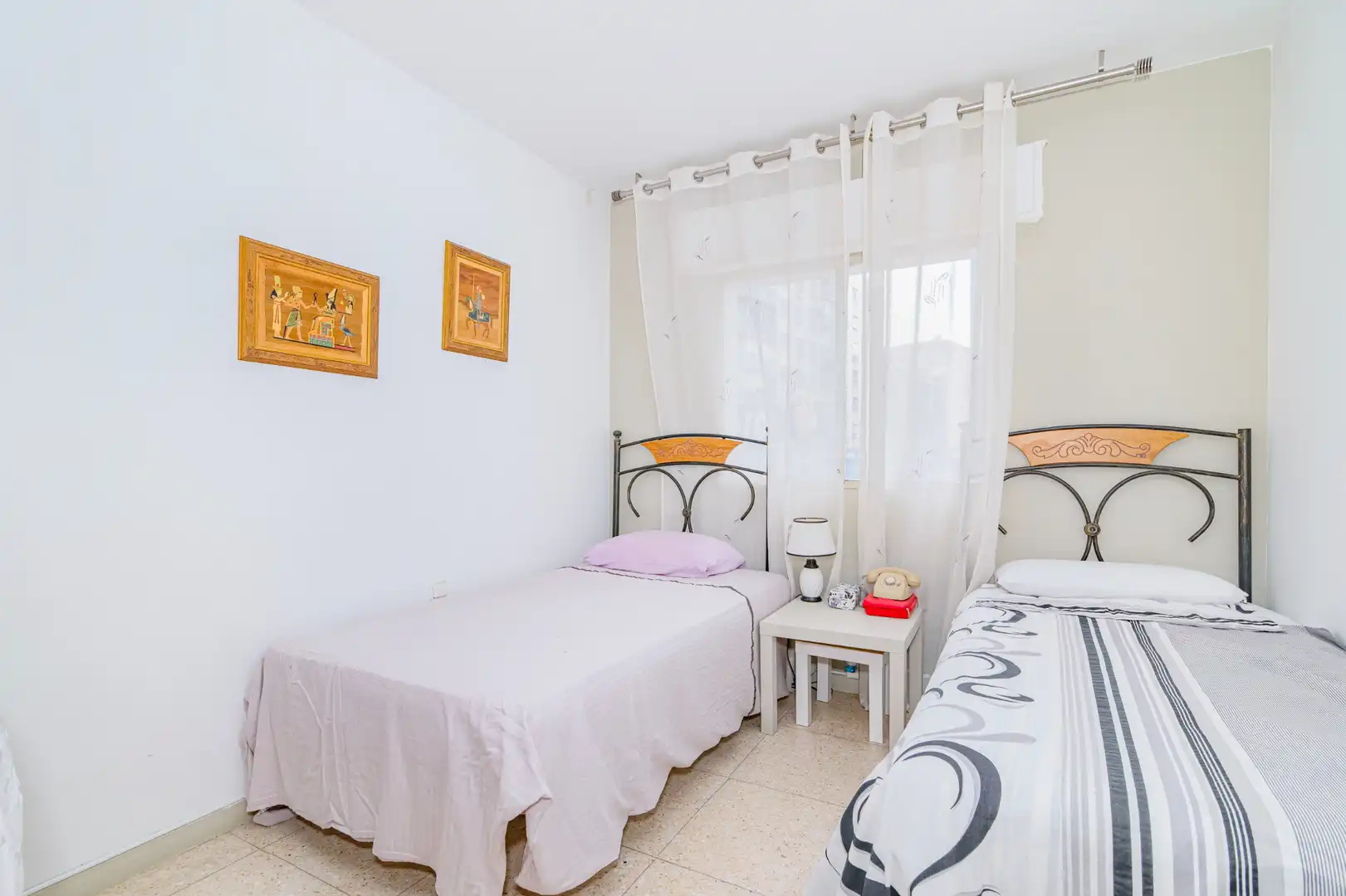 Schlafzimmer von Wohnung zum Verkauf in Granada mit Balkon