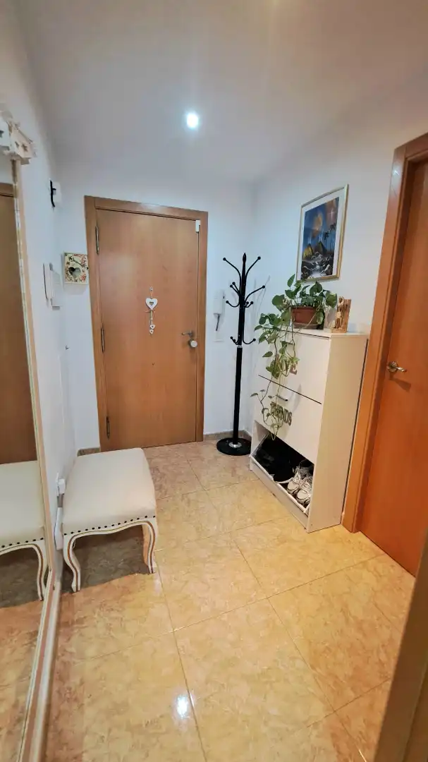 Wohnung zum Verkauf in Onda mit Klimaanlage, Terrasse und Abstellraum