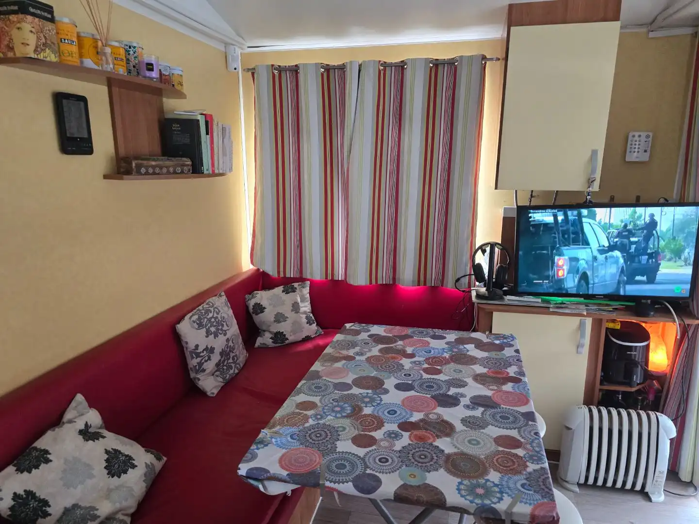 Bungalow con piscina en venta en Camping L'espelt 4, imagen 3