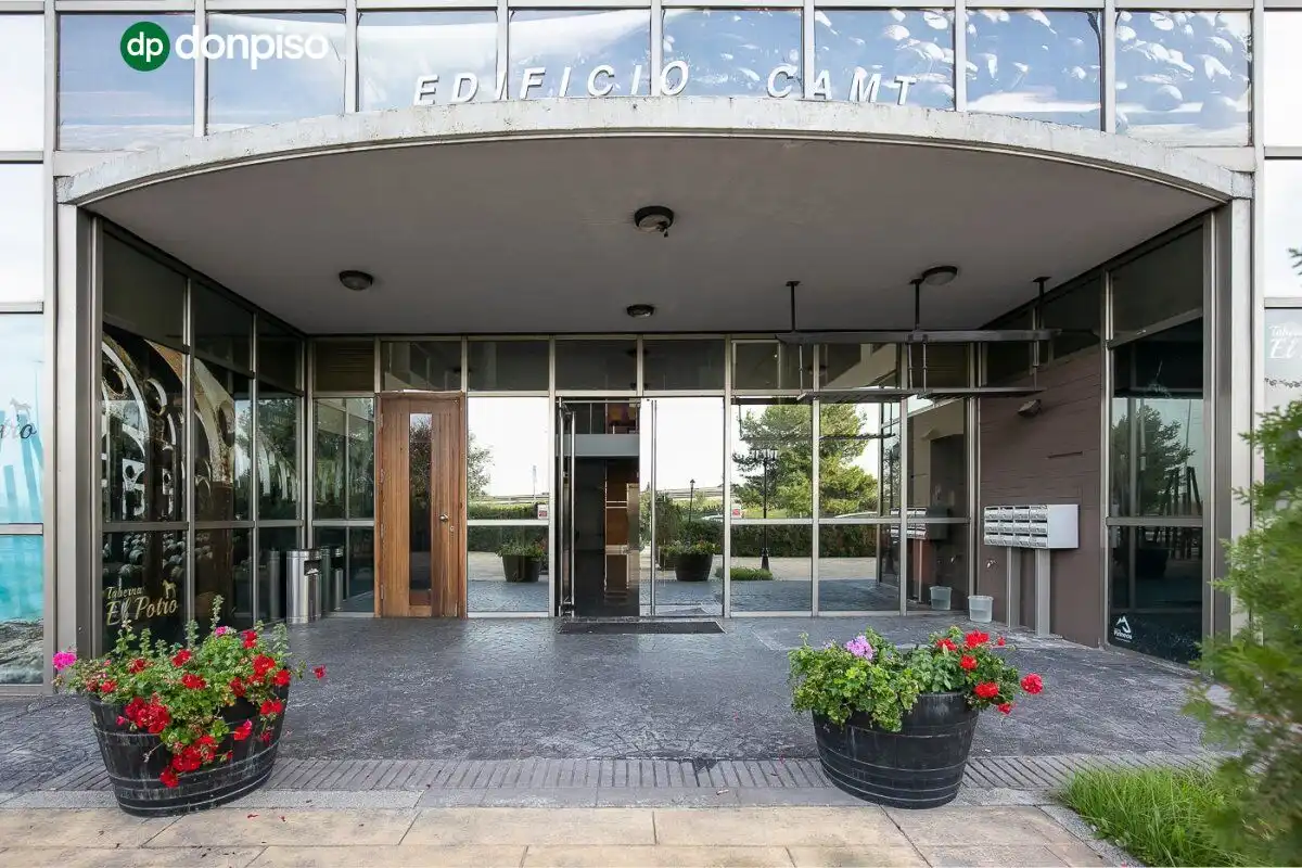 Residential with lift for sale in Calle Graham Bell, imagen 3