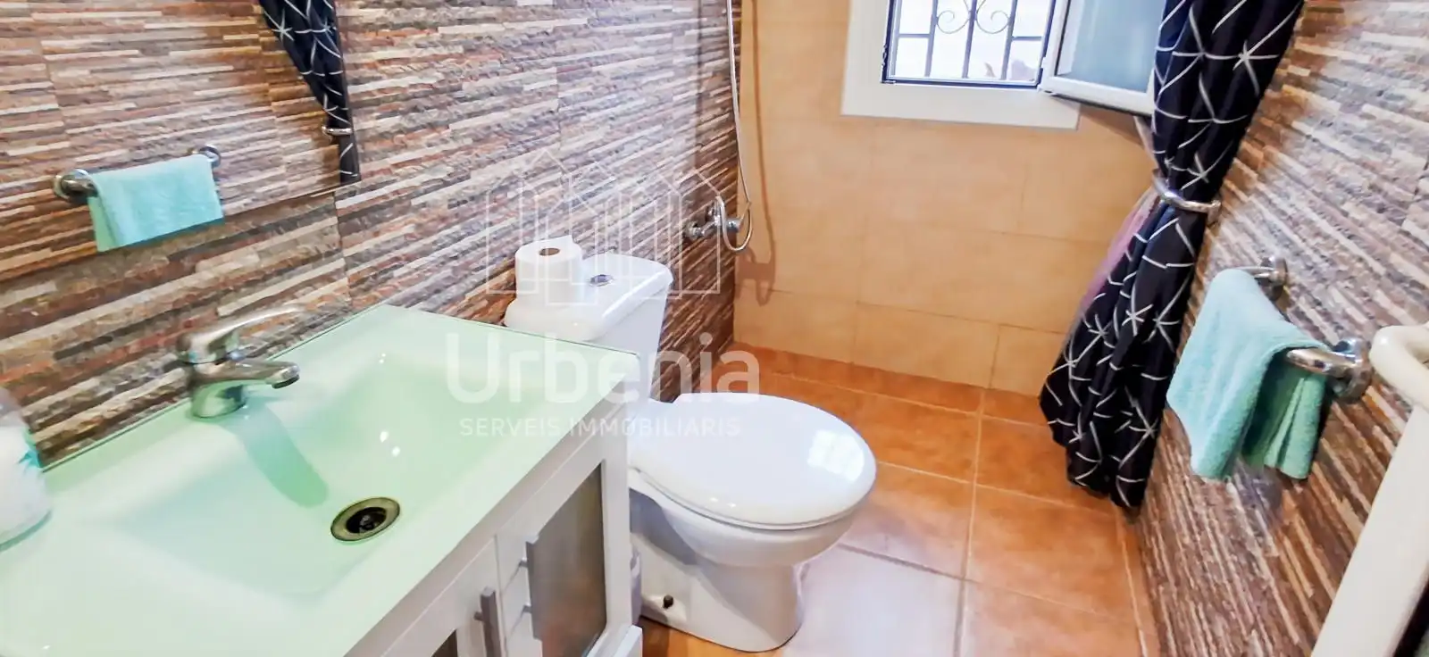 Baño de Casa o chalet en venta en Tordera con Aire acondicionado, Calefacción y Jardín privado