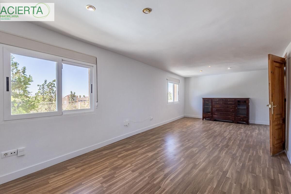 Bedroom of House or chalet for sale in  Granada Capital  with Terrace