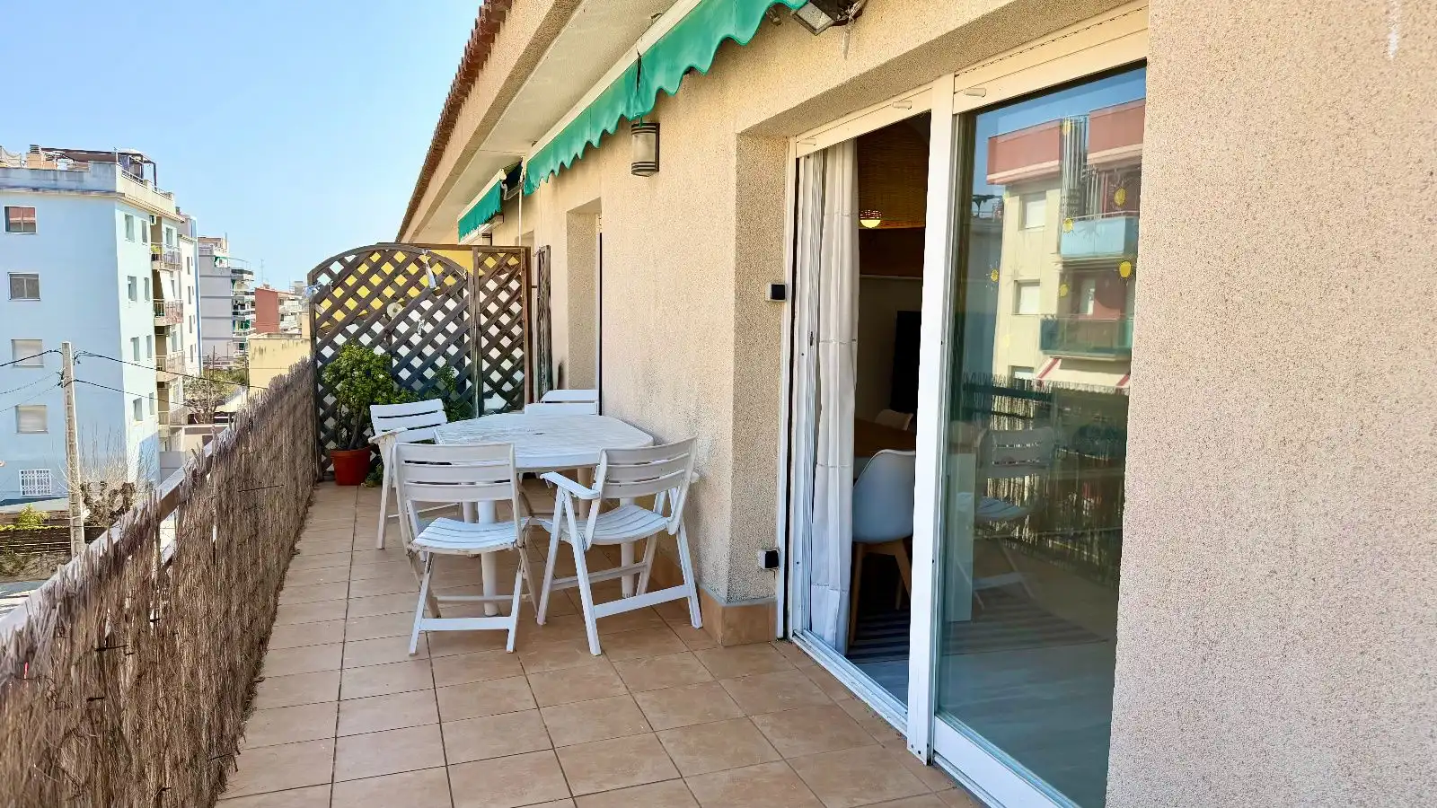 Terrasse von Dachboden zum Verkauf in Cunit mit Klimaanlage, Terrasse und Möbliert