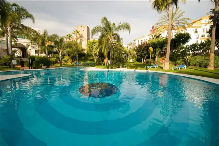 Penthouse mit Aufzug zum Verkauf in Nueva Andalucía, imagen 40