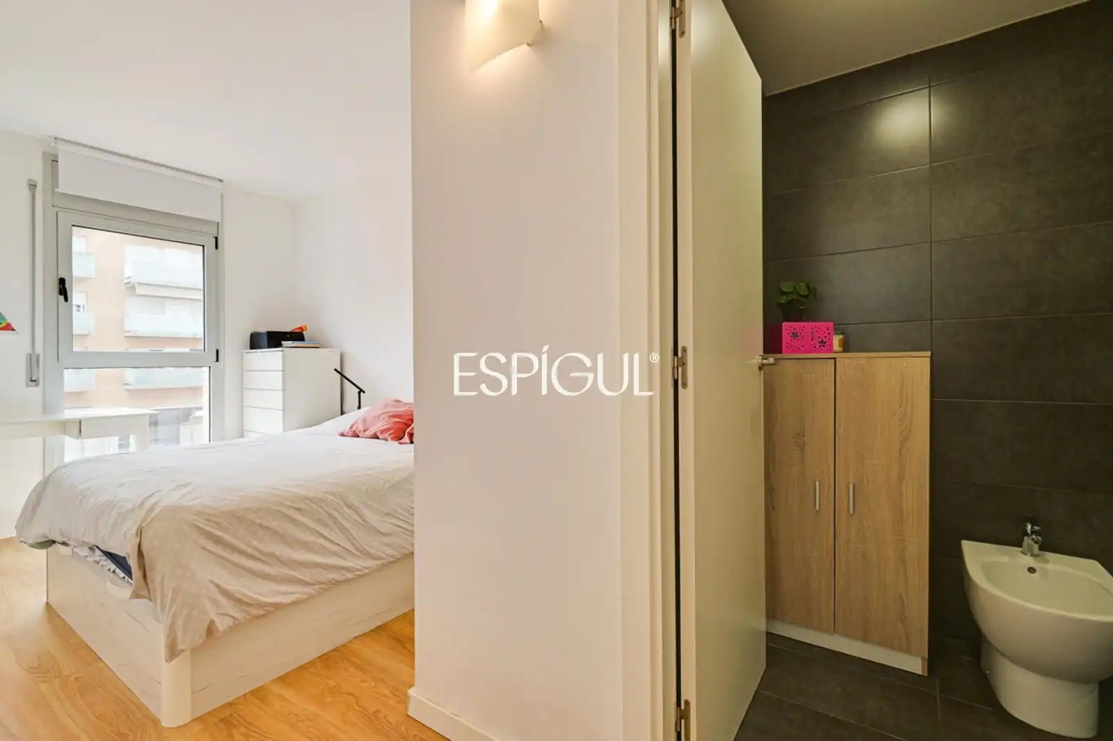 Habitación de Piso en venta en Girona con Aire acondicionado, Parquet y Trastero