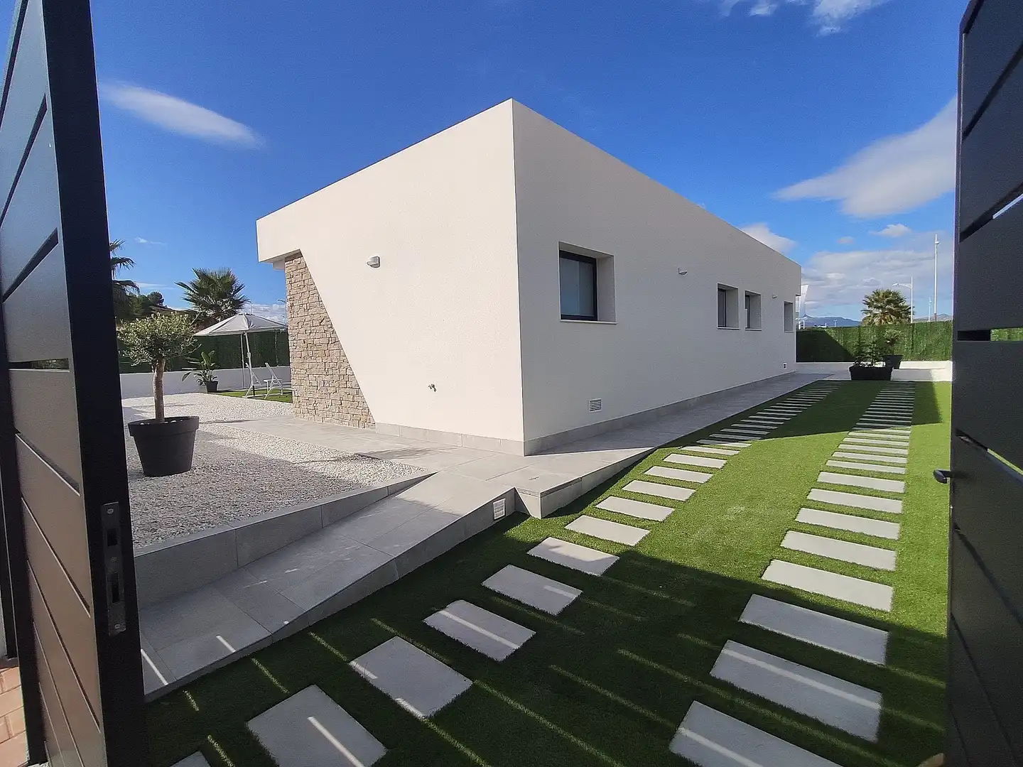 Vista exterior de Casa o xalet en venda en Calasparra amb Terrassa i Moblat