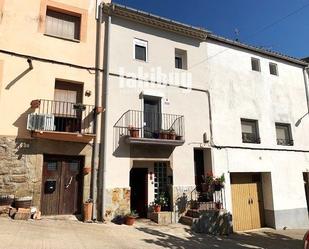 Vista exterior de Casa o xalet en venda en Preixens amb Terrassa