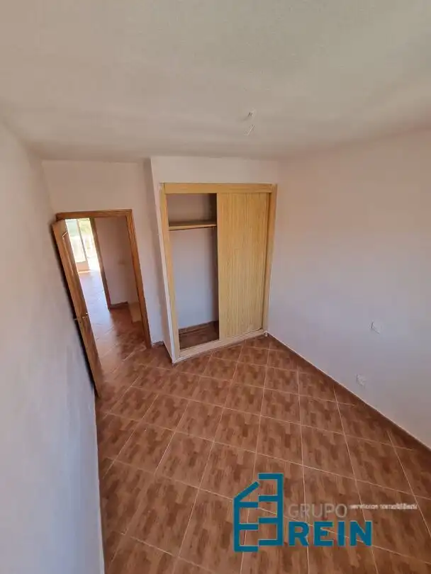 Dormitori de Casa adosada en venda en Domingo Pérez amb Terrassa i Balcó
