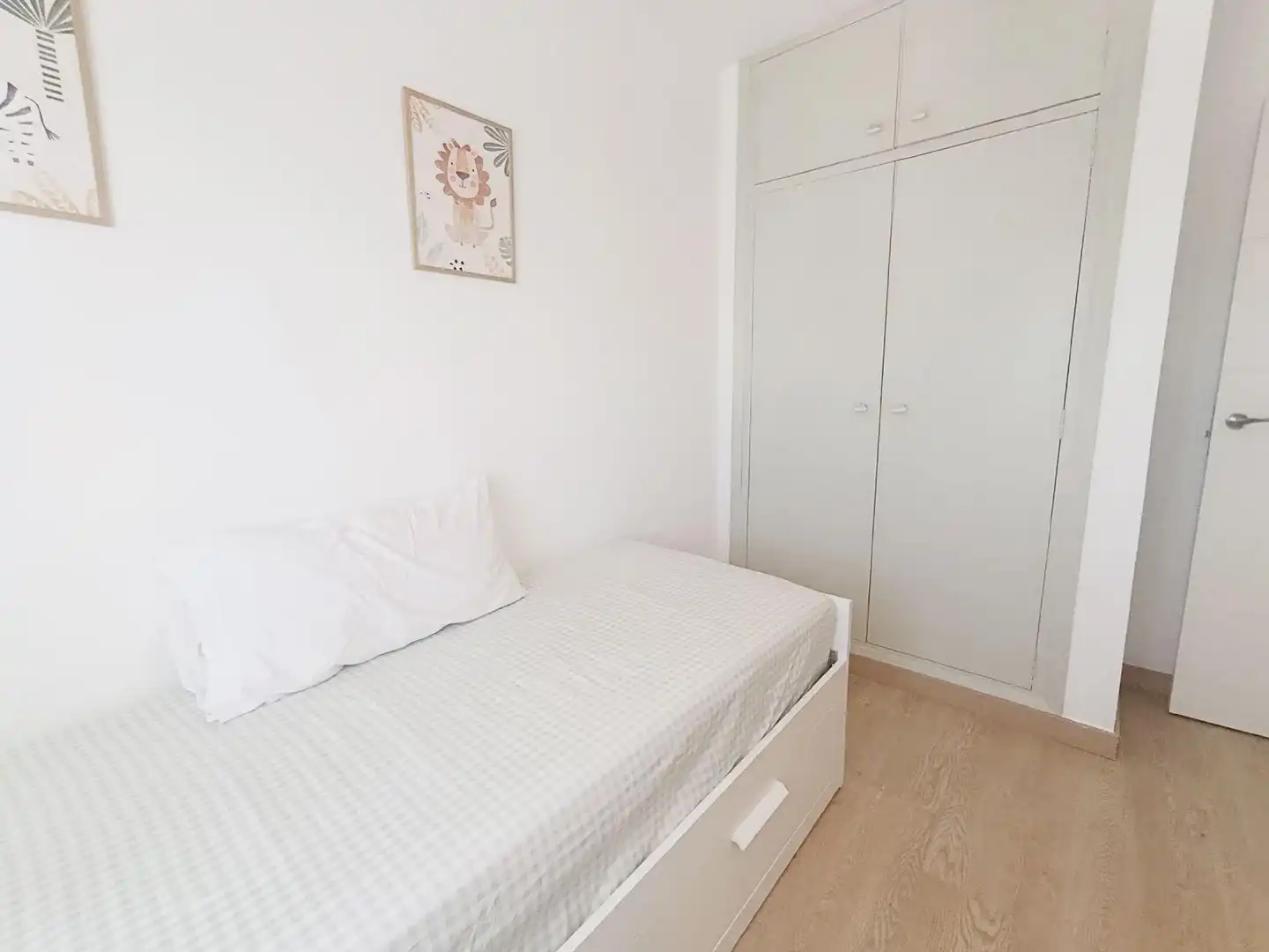 Apartment with pool to rent in Las Marinas / Les Marines, imagen 14