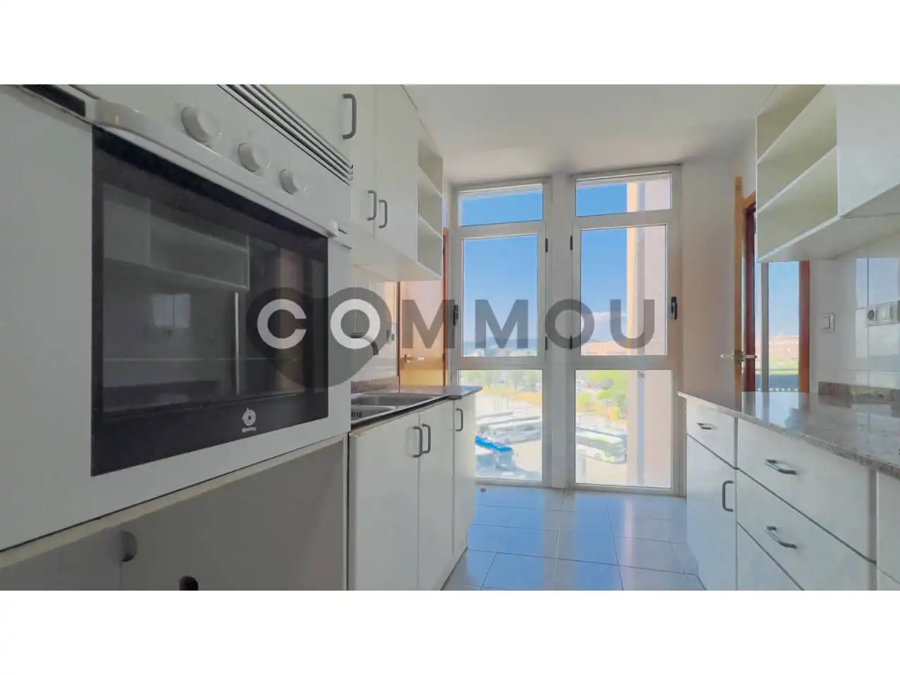 Cocina de Piso en venta en Vic con Calefacción, Parquet y Terraza