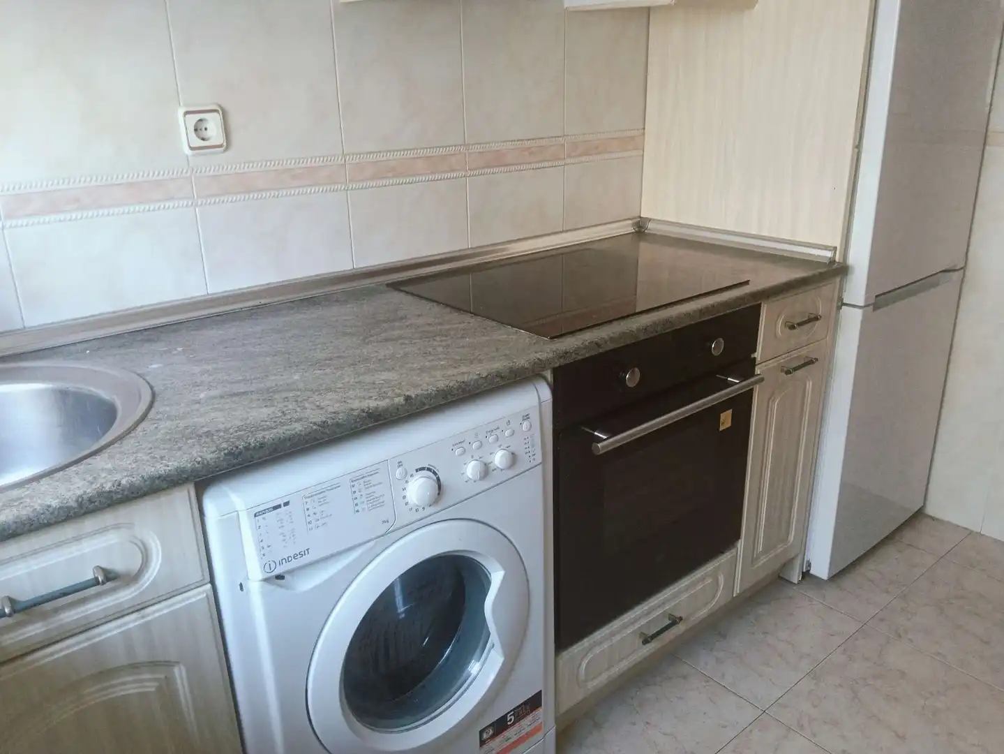 Kitchen of Flat for rent in Zaragoza  with Air Conditioner, Heating and Terrace