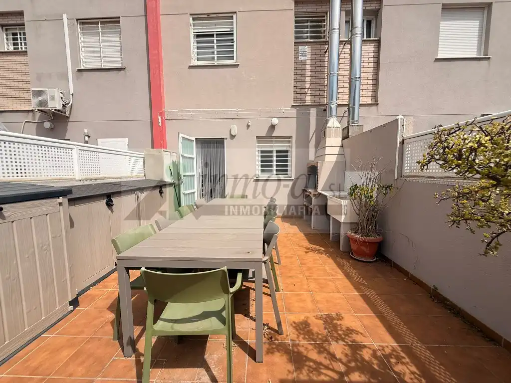 Terrassa de Casa o xalet en venda en Almazora / Almassora amb Aire condicionat, Terrassa i Piscina comunitària