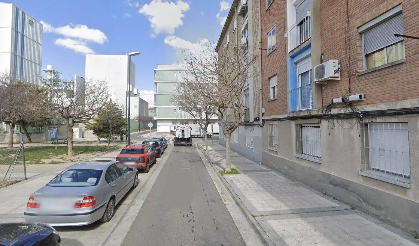 Vista exterior de Pis en venda en Zaragoza amb Balcó