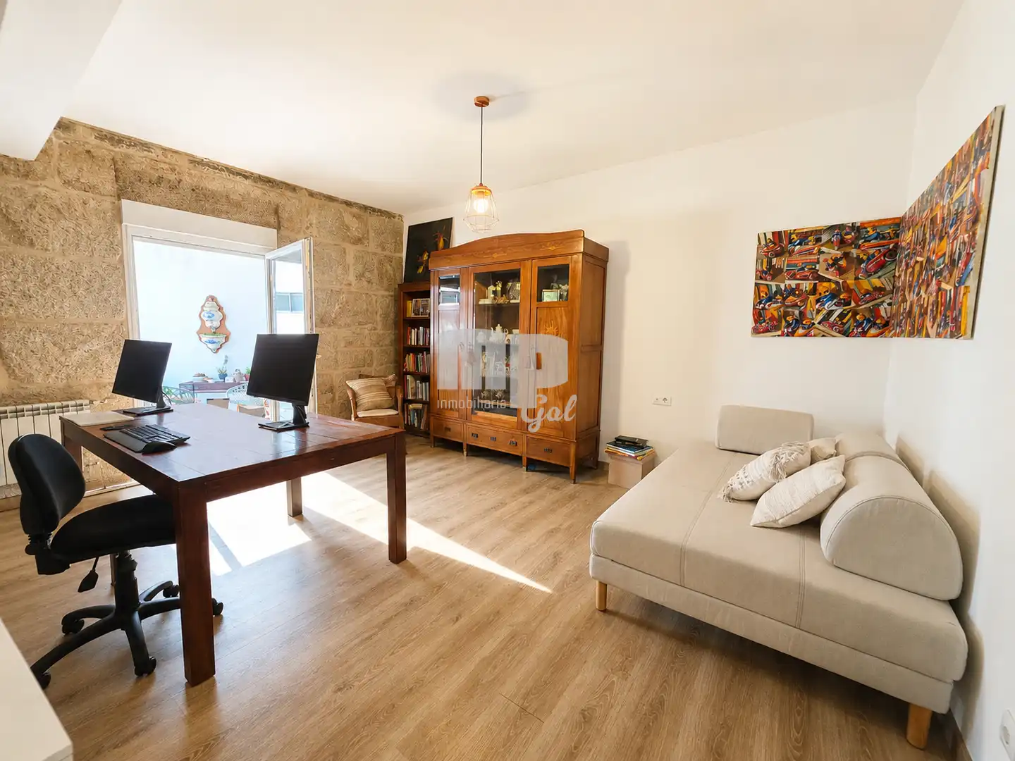Sala de estar de Piso en venta en Vigo  con Calefacción, Terraza y Trastero
