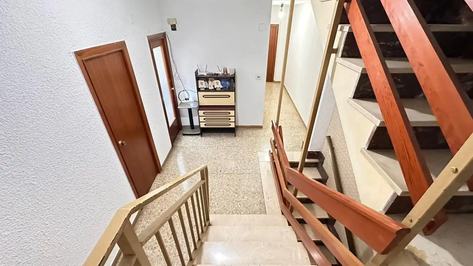 Houses for sale in Carlet  with Terrace, Storage room and Balcony