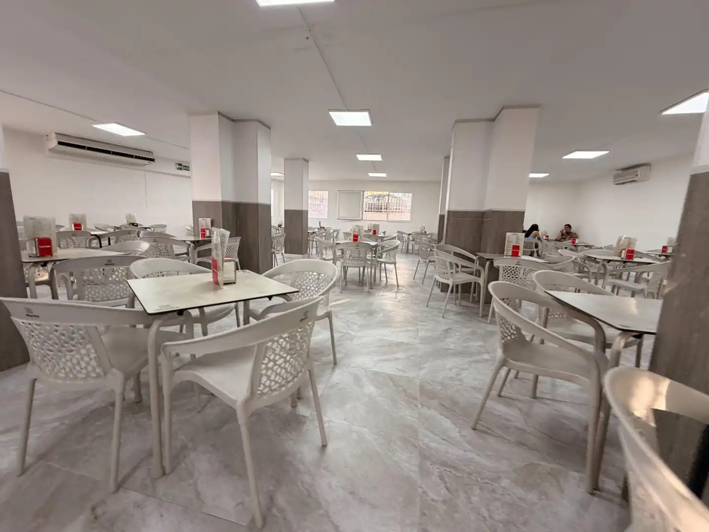 Commercial properties for rent in Churriana de la Vega