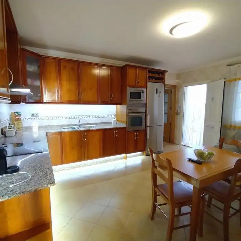 Cuina de Casa o xalet en venda en Orihuela amb Aire condicionat, Jardí privat i Terrassa