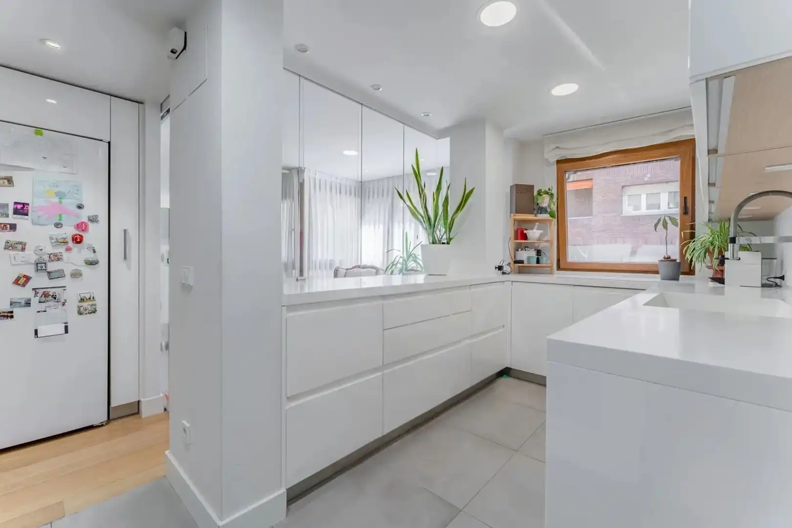 Kitchen of Flat for rent in Madrid  with Air Conditioner