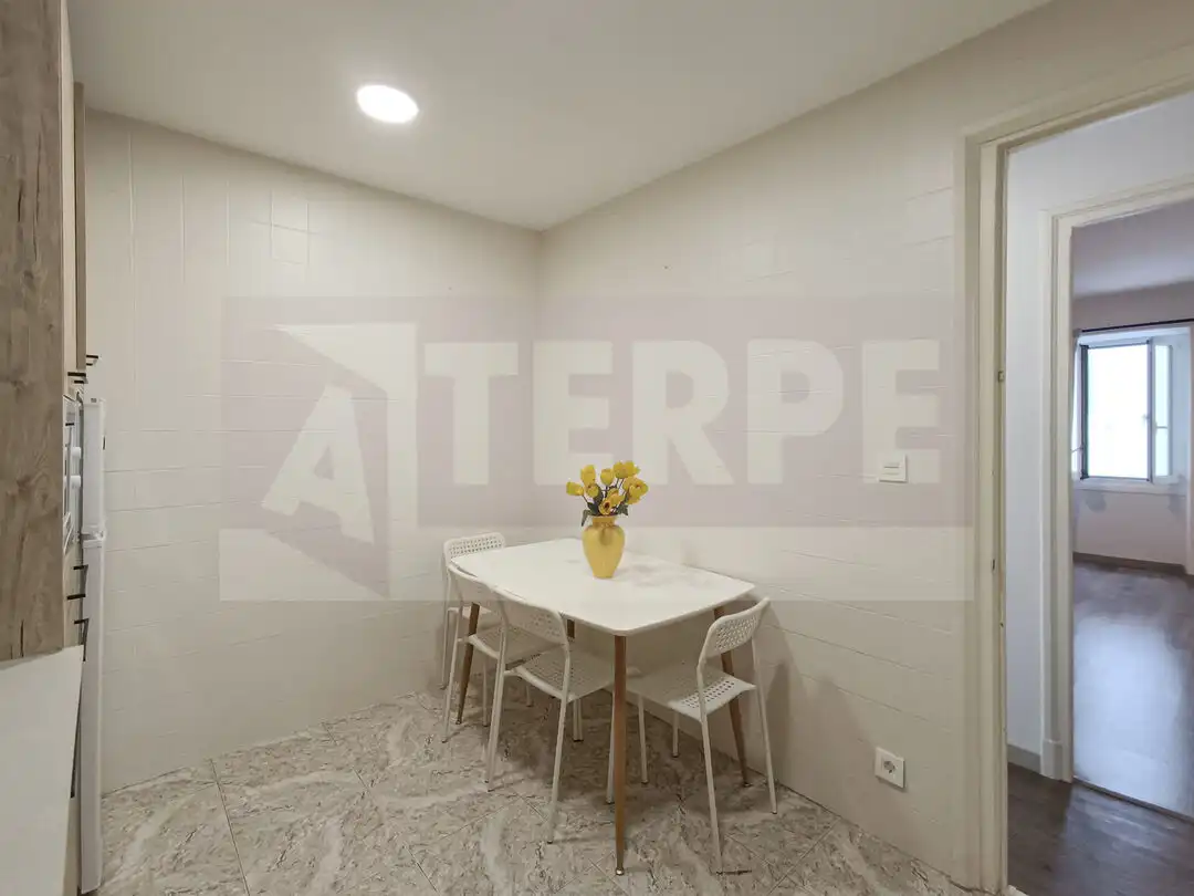 Comedor de Piso en venta en Errenteria con Balcón