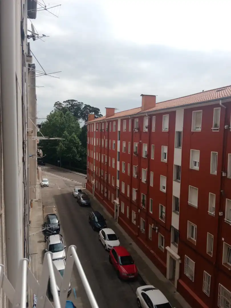 Flat for rent in Santander - CL HABANA, Cuatro Caminos