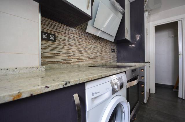 Ático en Venta en Avenida NAVARRA en Barrio del Ave