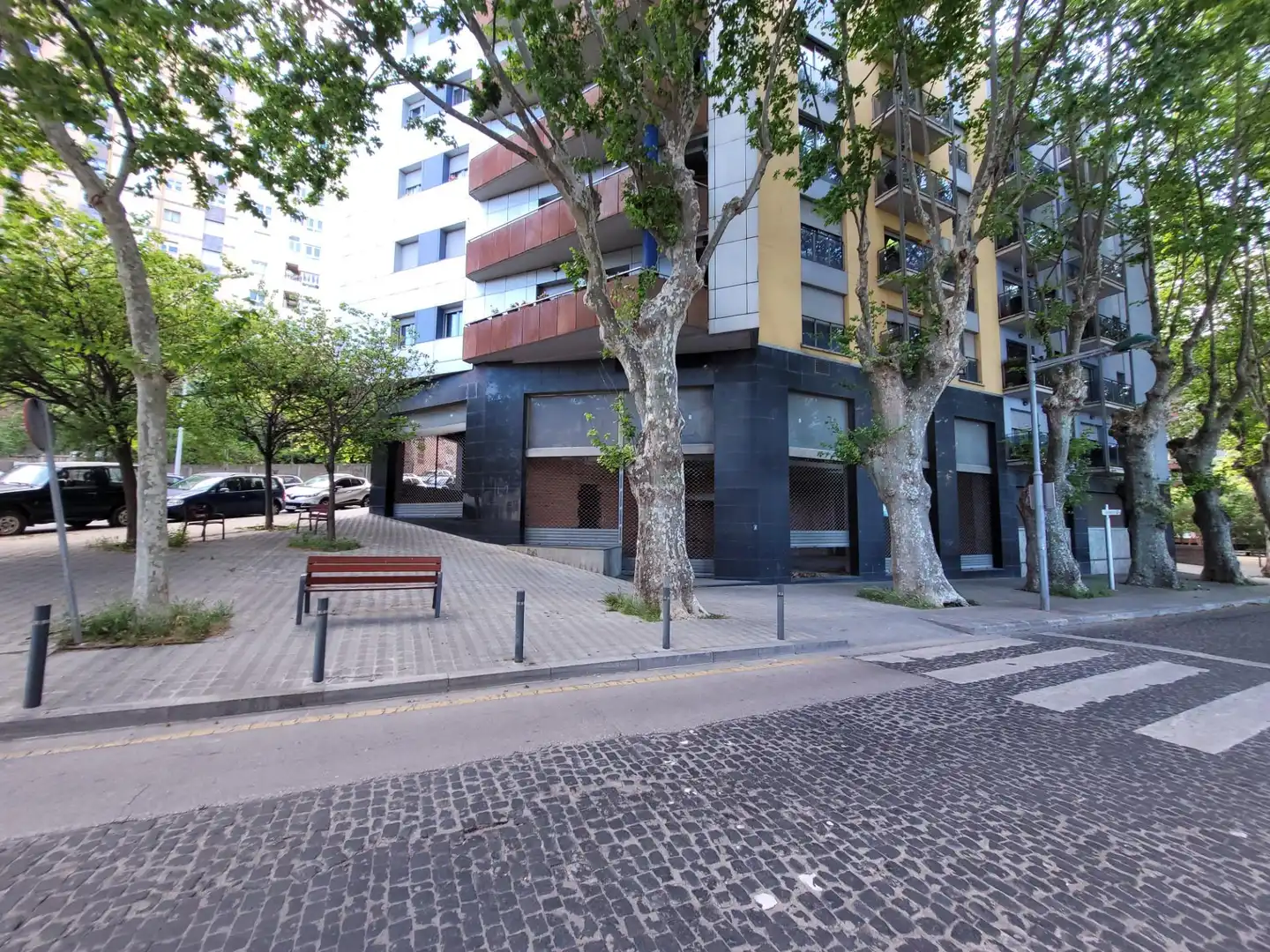 Business premises for sale in Calle JONCOLS 2