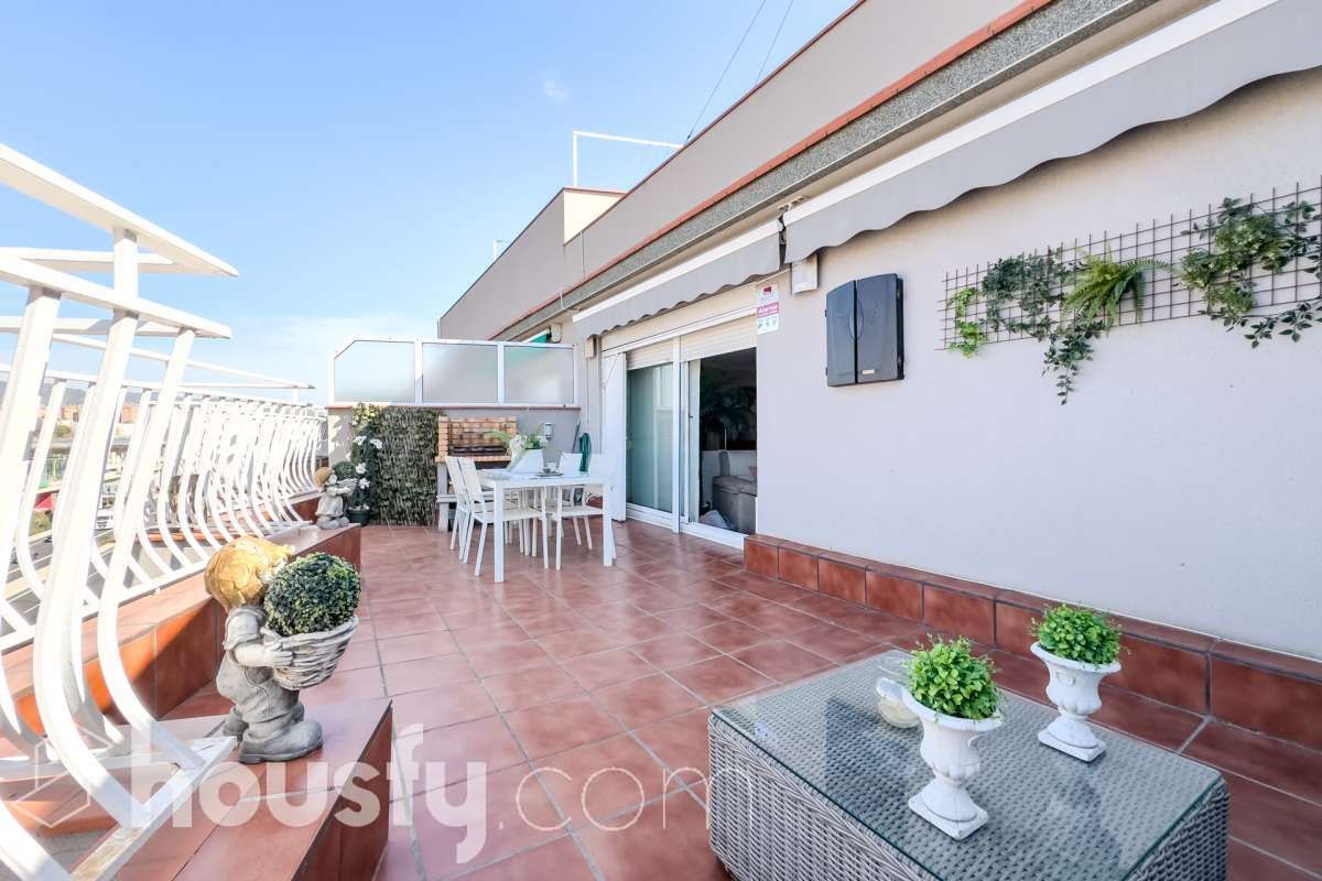 Terrace of Flat for sale in Badalona  with Heating, Terrace and Storage room