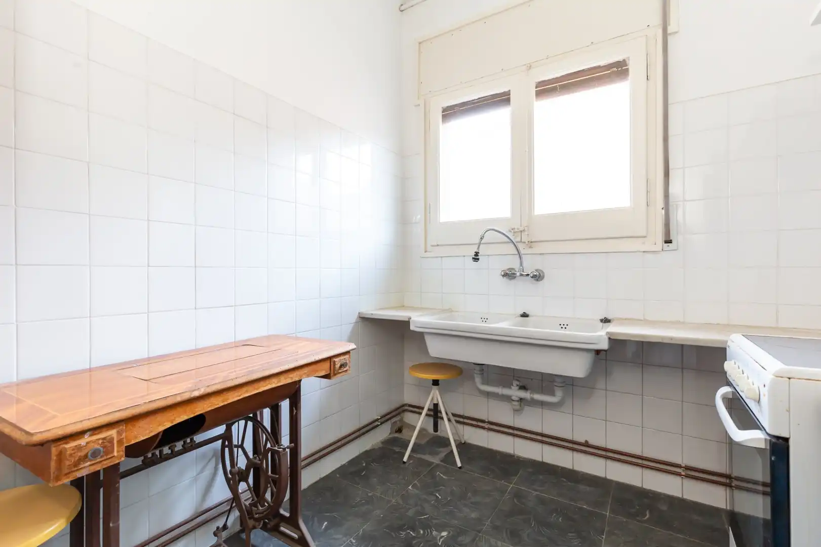 Cuina de Casa o xalet en venda en Montcada i Reixac amb Aire condicionat, Calefacció i Terrassa