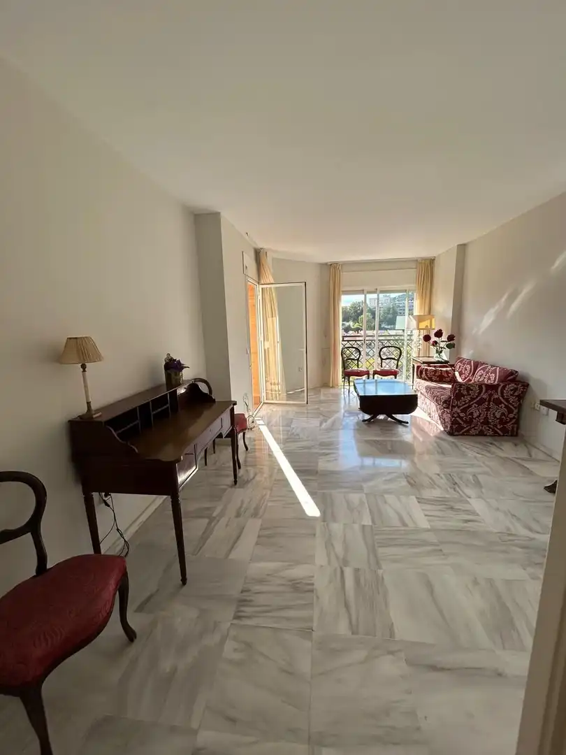 Sala d'estar de Pis de lloguer en Málaga amb Aire condicionat, Terrassa i Piscina comunitària