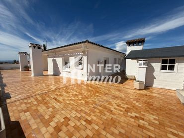 Mini appartamento con ascensore in vendita a Carrer De Larquitecte Gaudi 45