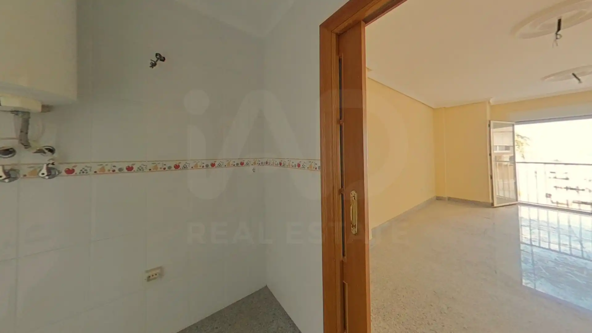 Piso en venta en Roquetas de Mar con Aire acondicionado y Terraza