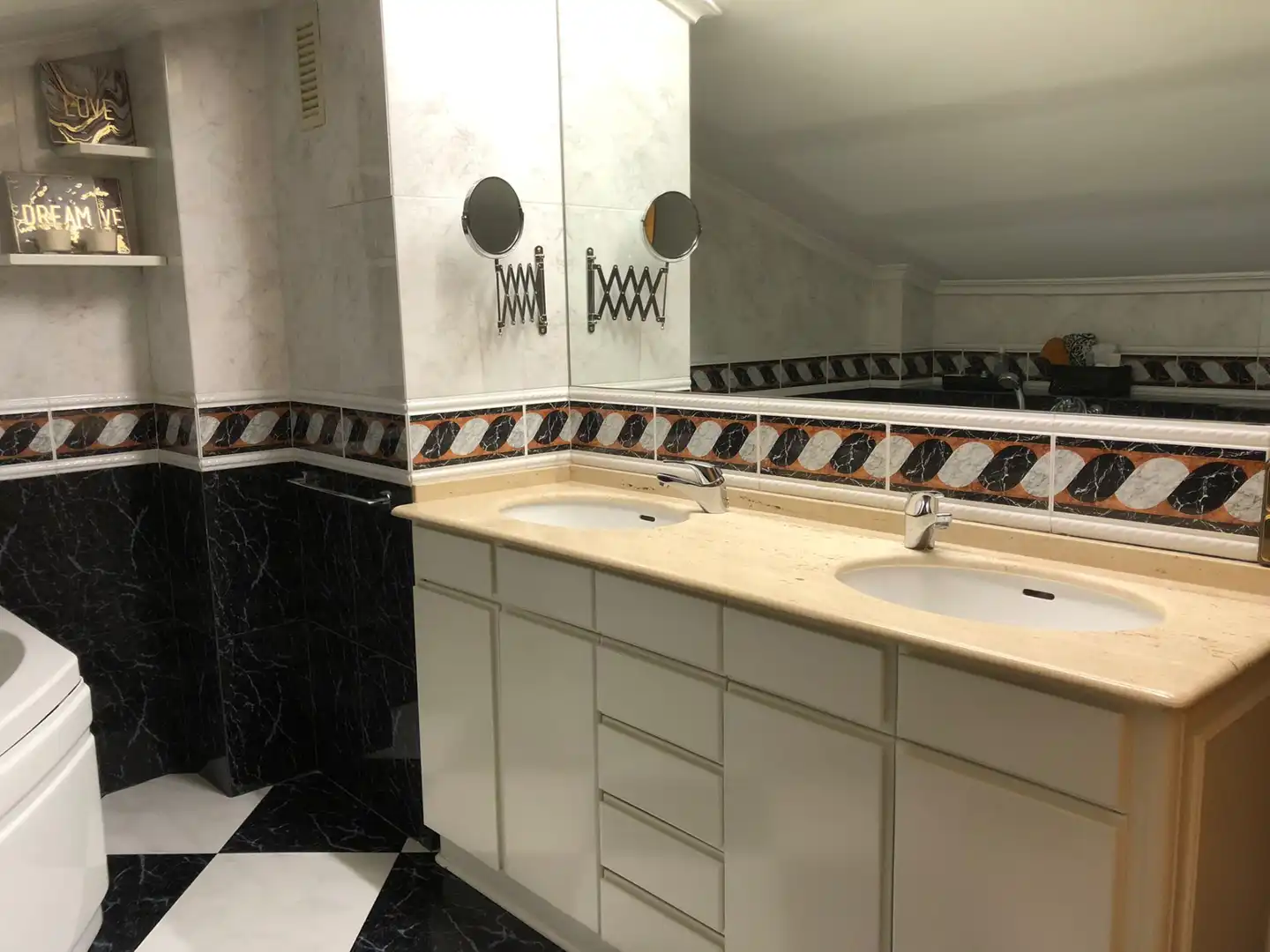 Badezimmer von Maisonette zum Verkauf in Albacete mit Heizung, Parkett und Whirlpool