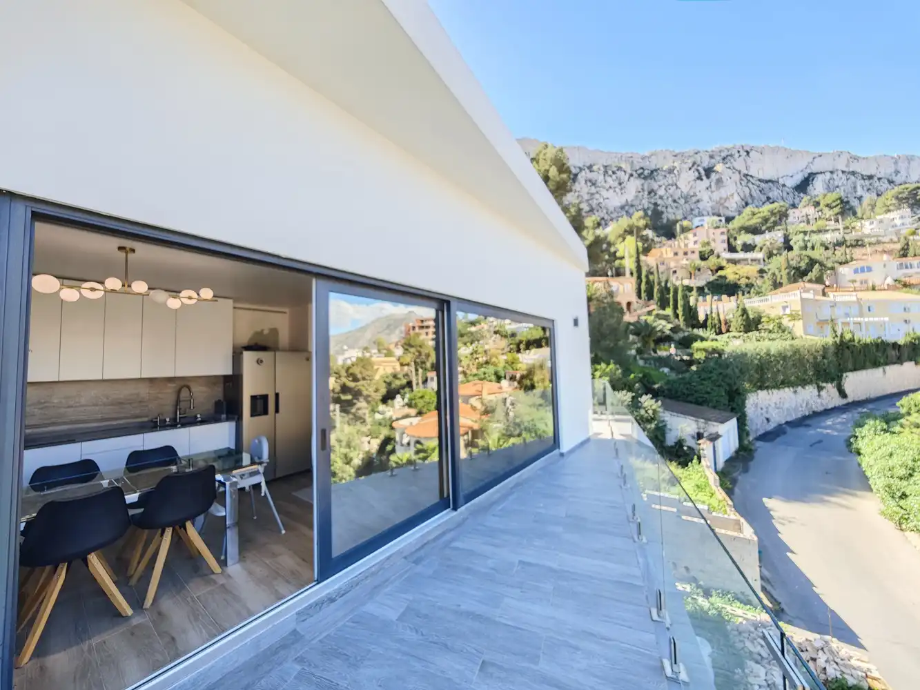Vista exterior de Casa o chalet en venta en Calpe / Calp con Aire acondicionado, Calefacción y Jardín privado
