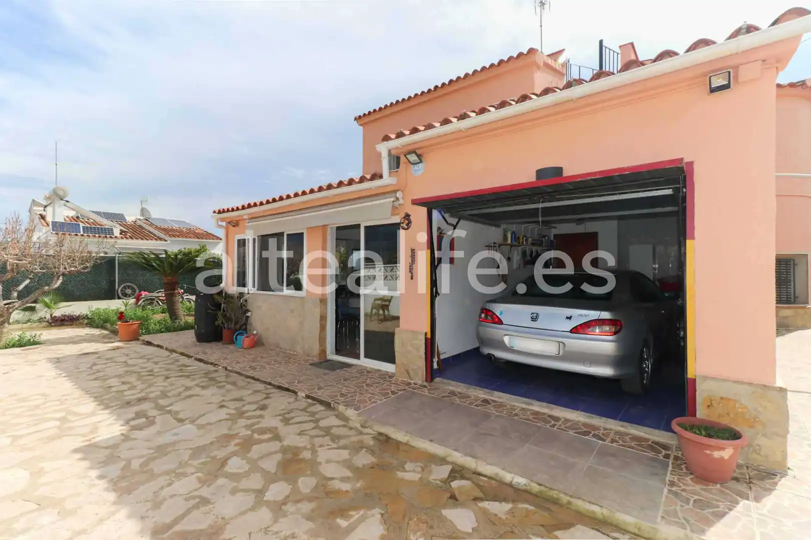 Exterior view of Houses for sale in L'Alfàs del Pi  with Air Conditioner, Private garden and Terrace
