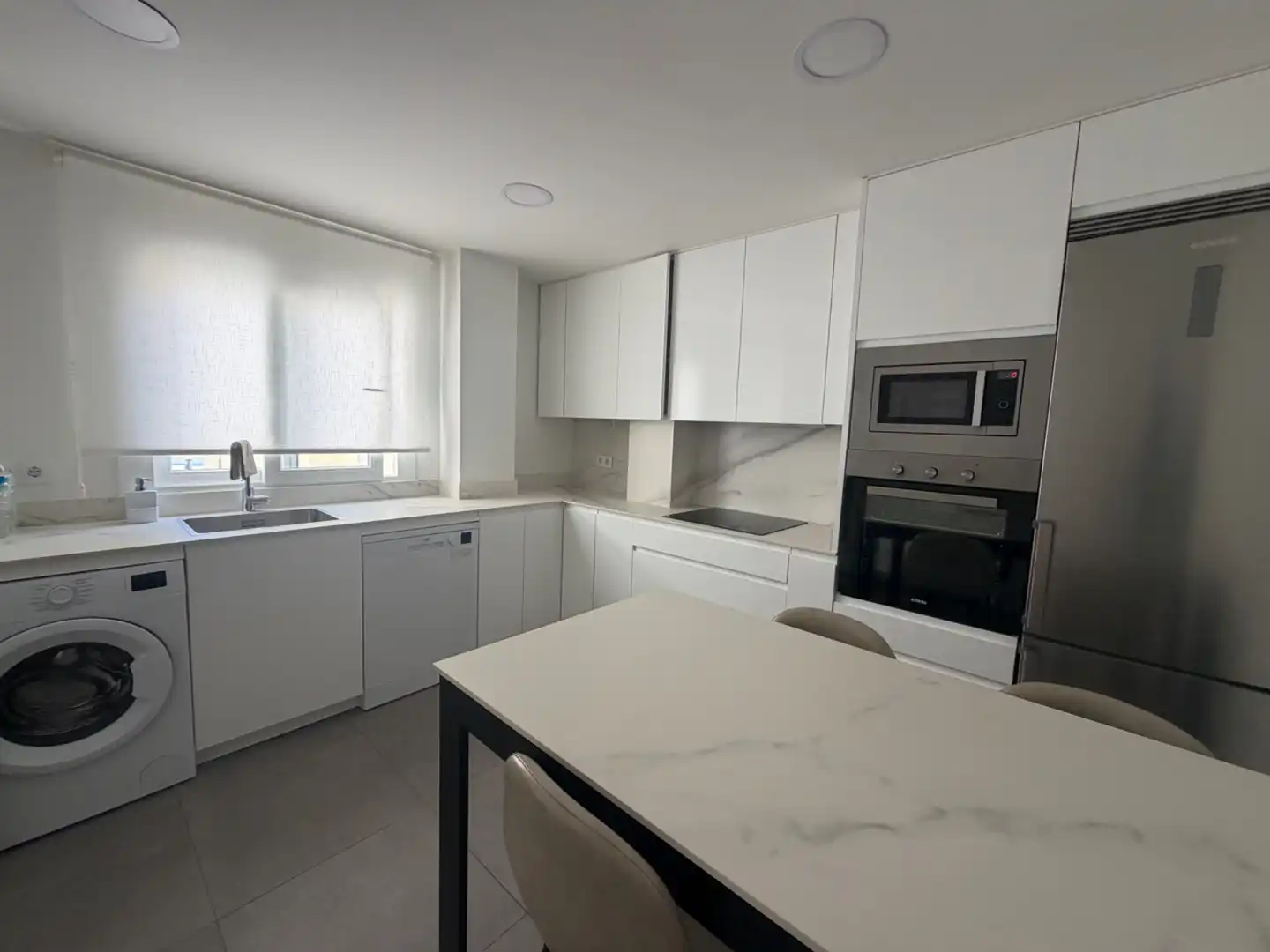 Kitchen of Flat for rent in Cádiz  with Air Conditioner, Terrace and Storage room