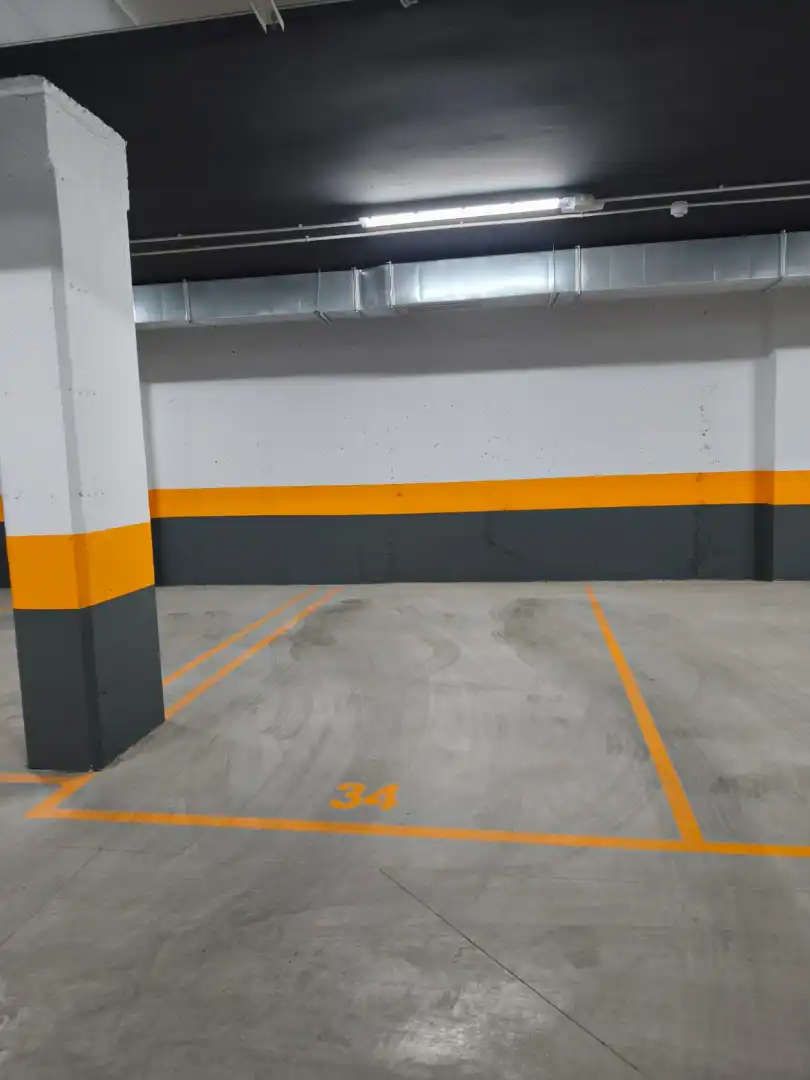 Aparcament de Apartament de lloguer en Badajoz amb Aire condicionat, Calefacció i Terrassa
