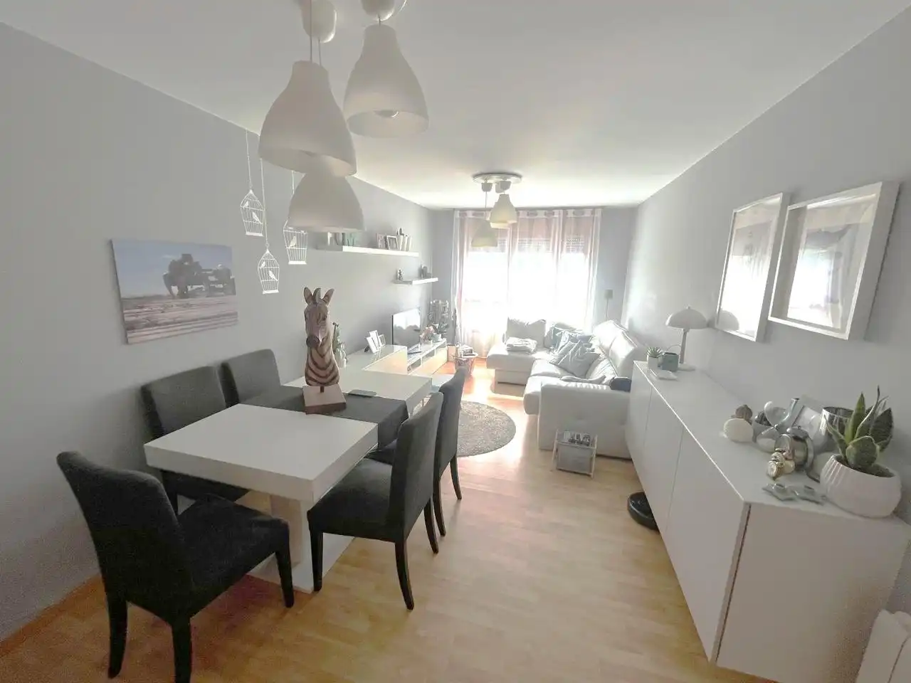 Sala de estar de Piso en venta en Villalbilla de Burgos con Calefacción y Trastero