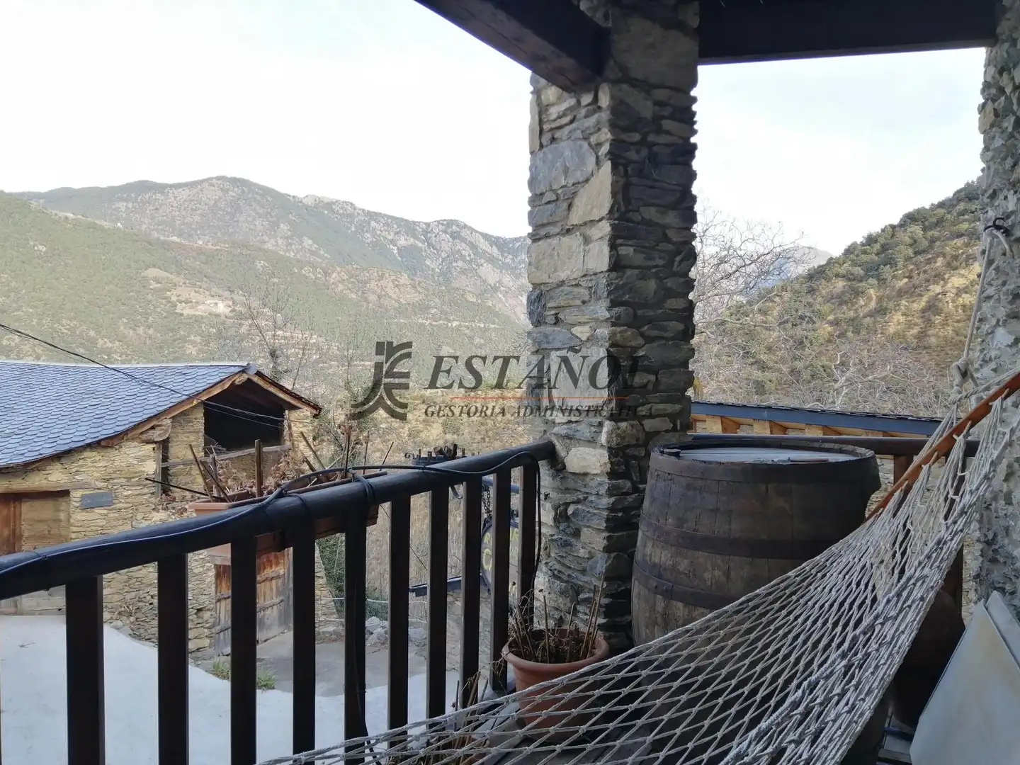 Terrassa de Finca rústica en venda en Les Valls de Valira amb Calefacció