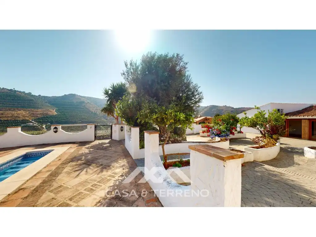 Villa mit Pool zum Verkauf in Urbanizacion Pequeña Axarquia, imagen 3