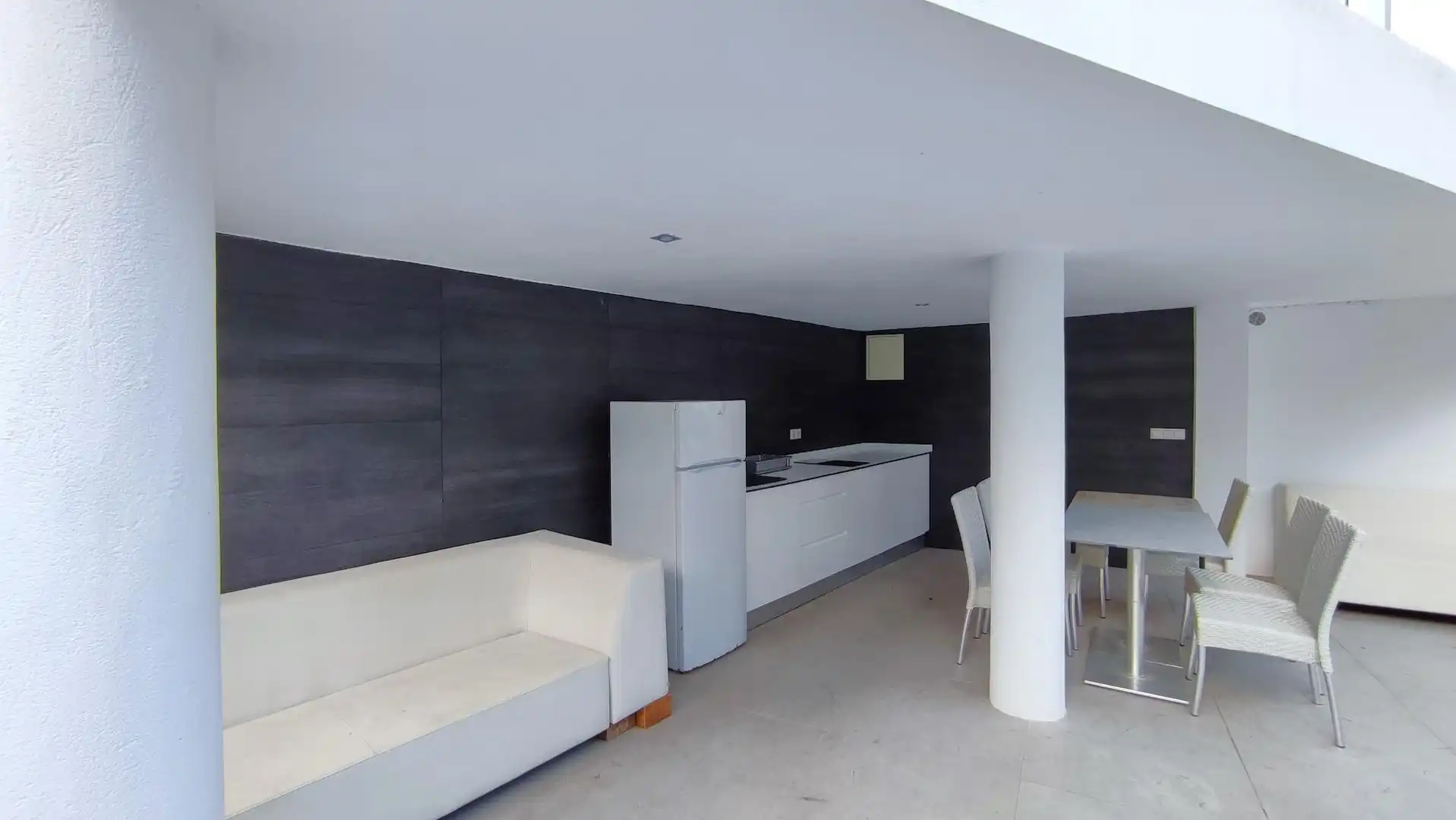 Cuina de Casa o xalet en venda en Calpe / Calp amb Aire condicionat, Jardí privat i Terrassa