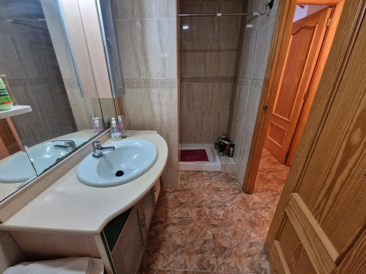 Baño de Piso en venta en Águilas con Aire acondicionado, Amueblado y Balcón