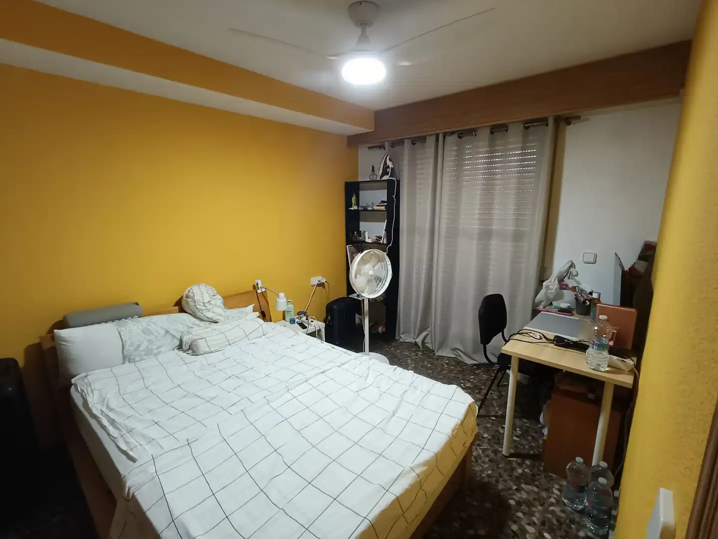 Schlafzimmer von Dachboden zum Verkauf in Valencia mit Klimaanlage, Terrasse und Möbliert